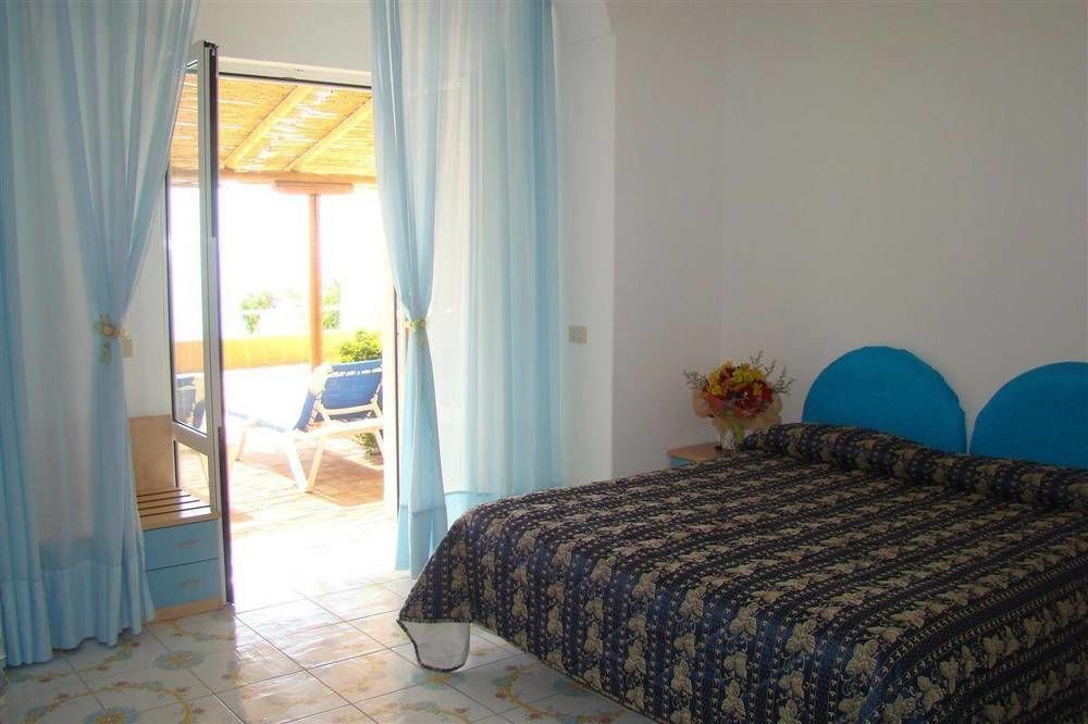 Hotel Villa Sirena Sant'Angelo  Zewnętrze zdjęcie