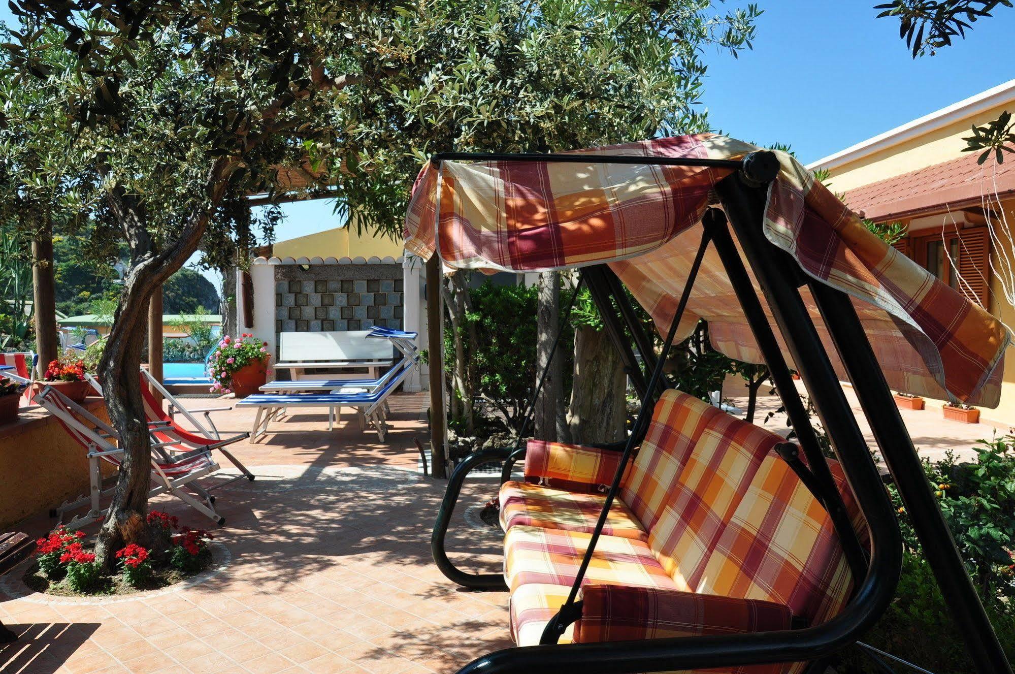 Hotel Villa Sirena Sant'Angelo  Zewnętrze zdjęcie